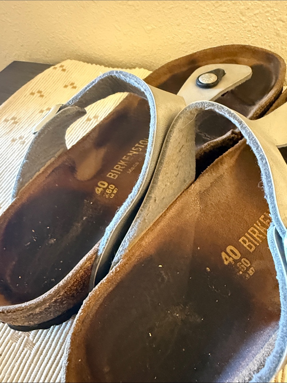 Birkenstock Gizeh Metallic Silver Thong Sandals Womens 9 EU 40 Comfort Shoes - Picture 16 of 16